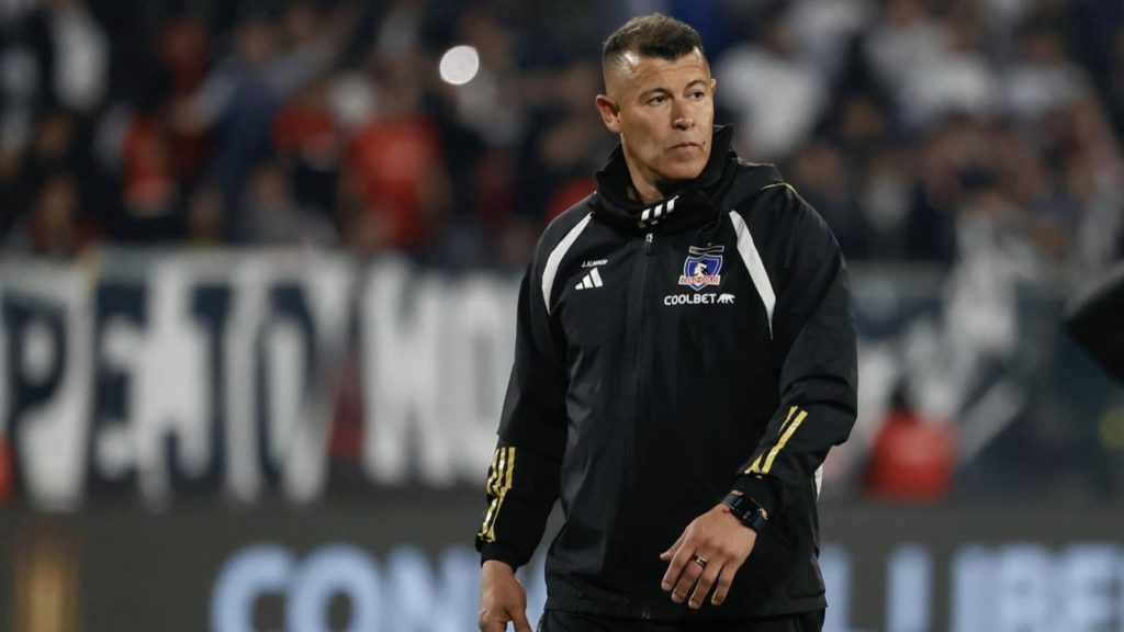 La decisión de Jorge Almirón que causó furor entre los hinchas de Colo Colo: "Qué tarde nos espera"