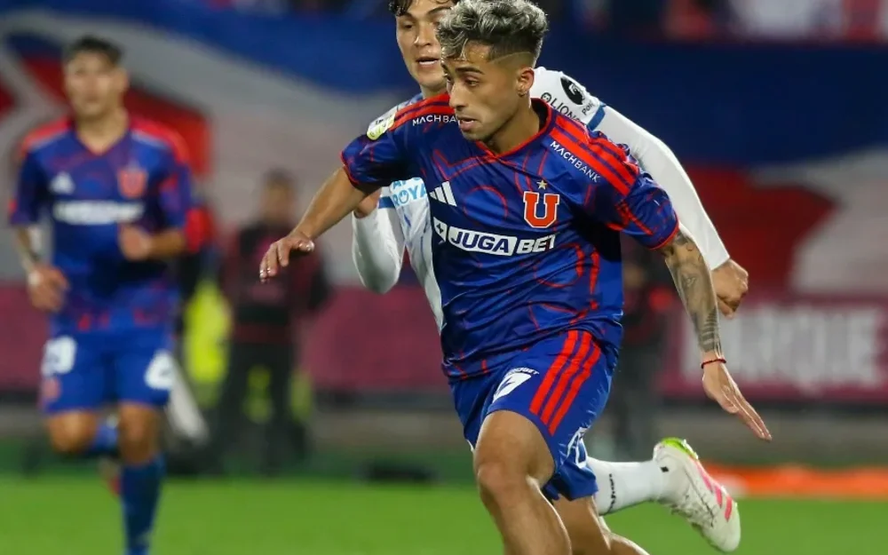 Se despide en Superclásico vs. Colo Colo: Lucas Assadi tendría acordada su salida de U. de Chile a Suecia