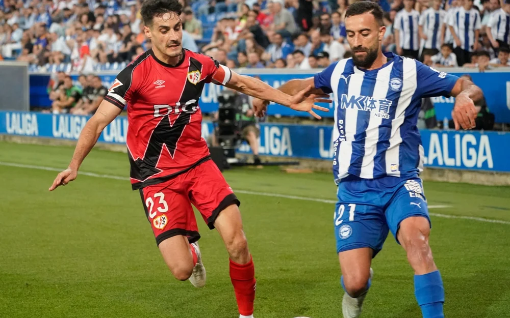 El Rayo Vallecano explica por qué no ha dado entradas a la afición del Alavés