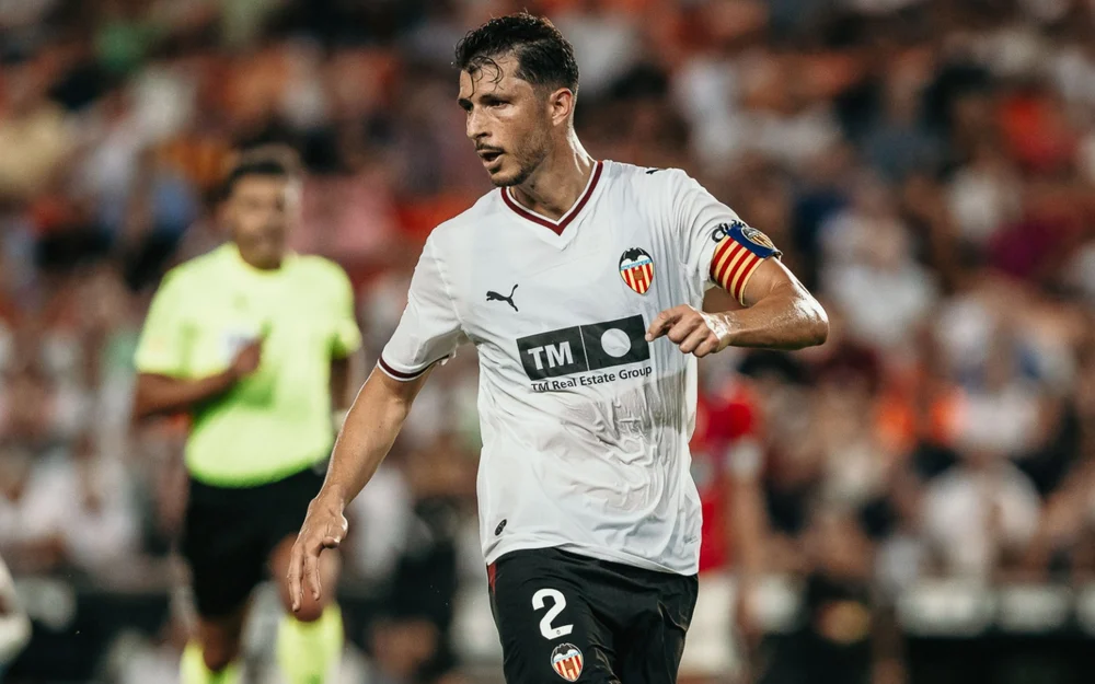 Guido Rodríguez, tras la primera bronca en Mestalla: “Tenemos que aceptar la situación y estar unidos”