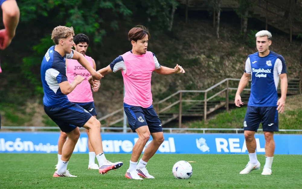 Oyarzabal deja tras puestos para cinco cracks