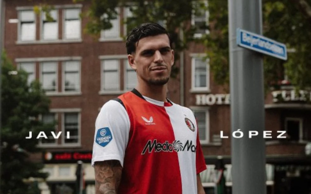 Oficial: Javi López, cedido al Feyenoord