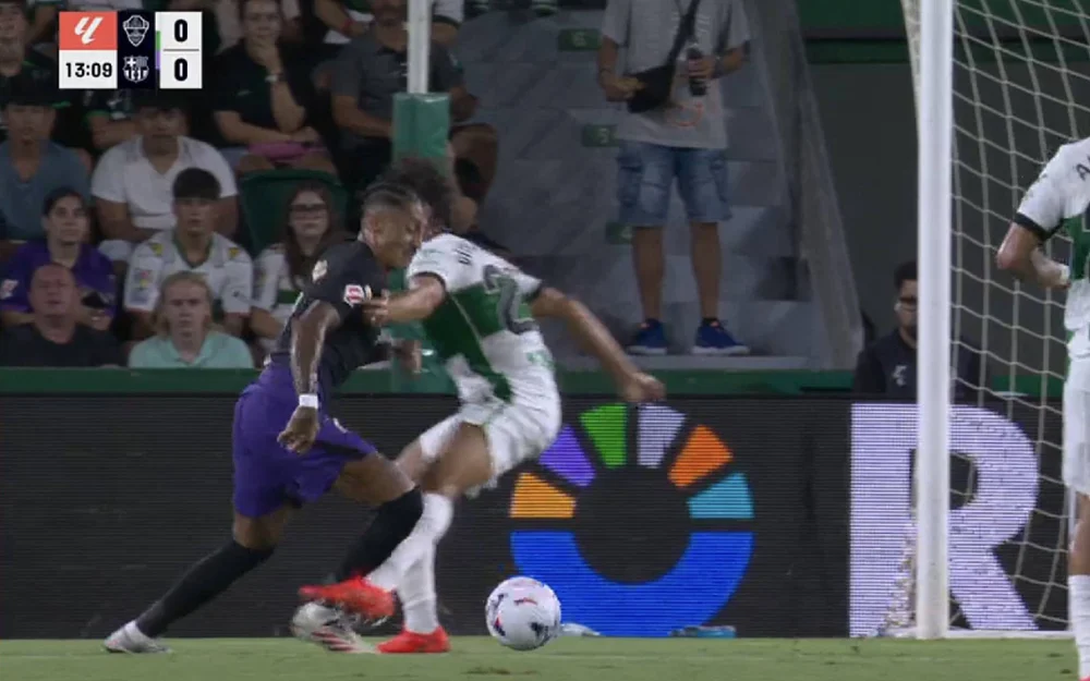 Chust: "Jugamos ante un gran equipo y los errores los pagas"