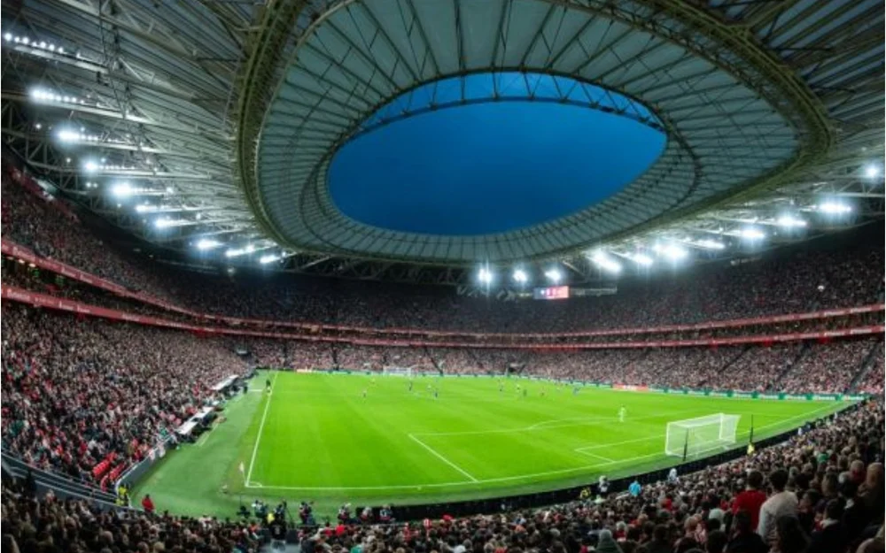 Uriarte amplía los recortes y decide dejar a los jugadores sin invitaciones
