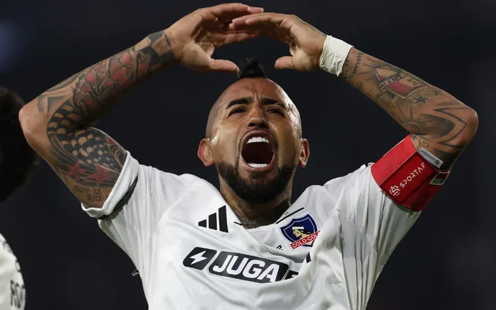 Arturo Vidal sobre Cristiano en efectividad: El King desafía a sus críticos tras fallar penal en Colo Colo