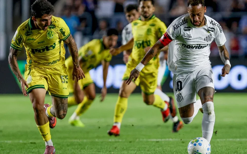 Dominio sin premio: Santos igualó ante Mirassol en el Brasileirao pese a los destellos de Neymar