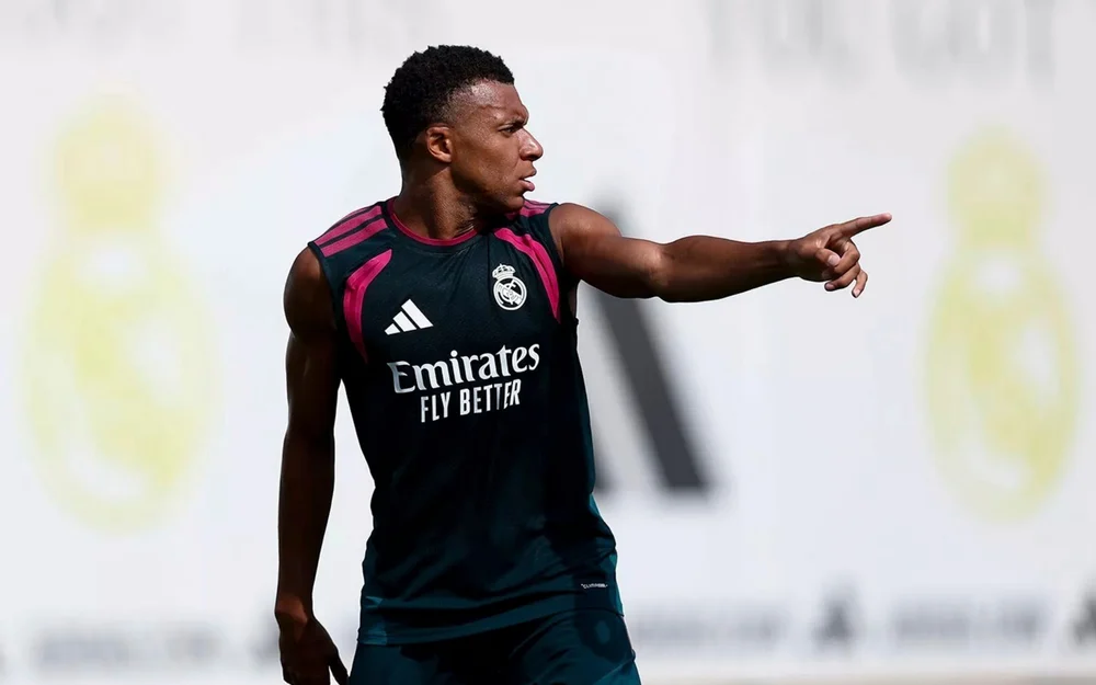 Mbappé regresa al campo del Espanyol con una misión