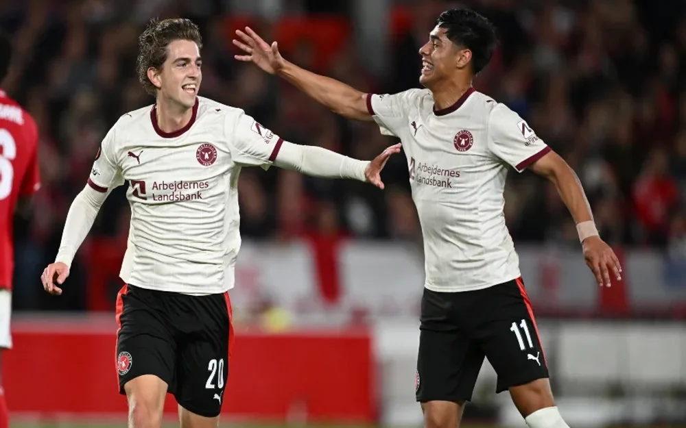 Con buen partido del chileno: Darío Osorio fue titular en victoria clave de Midtjylland en Conference League