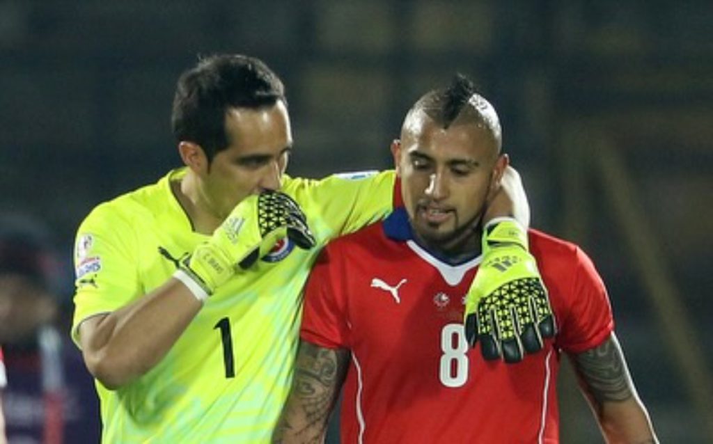 "Cariño, respeto y admiración": La respuesta de Claudio Bravo al emotivo mensaje que le dedicó Arturo Vidal