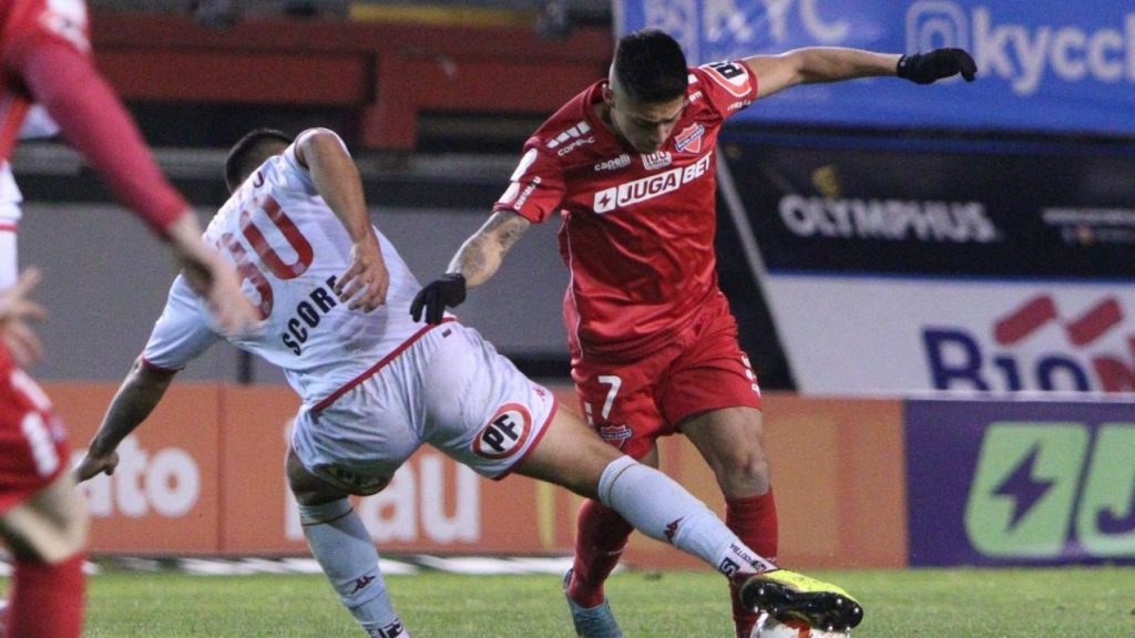 Ñublense convierte en figura al arquero de Unión Española: la tabla de posiciones del Campeonato Nacional