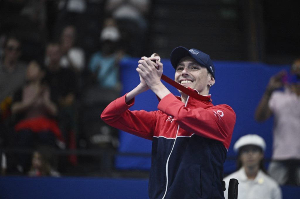 ¡Nueva medalla para Chile!: Alberto Abarza gana su segundo bronce en los Juegos Paralímpicos de París