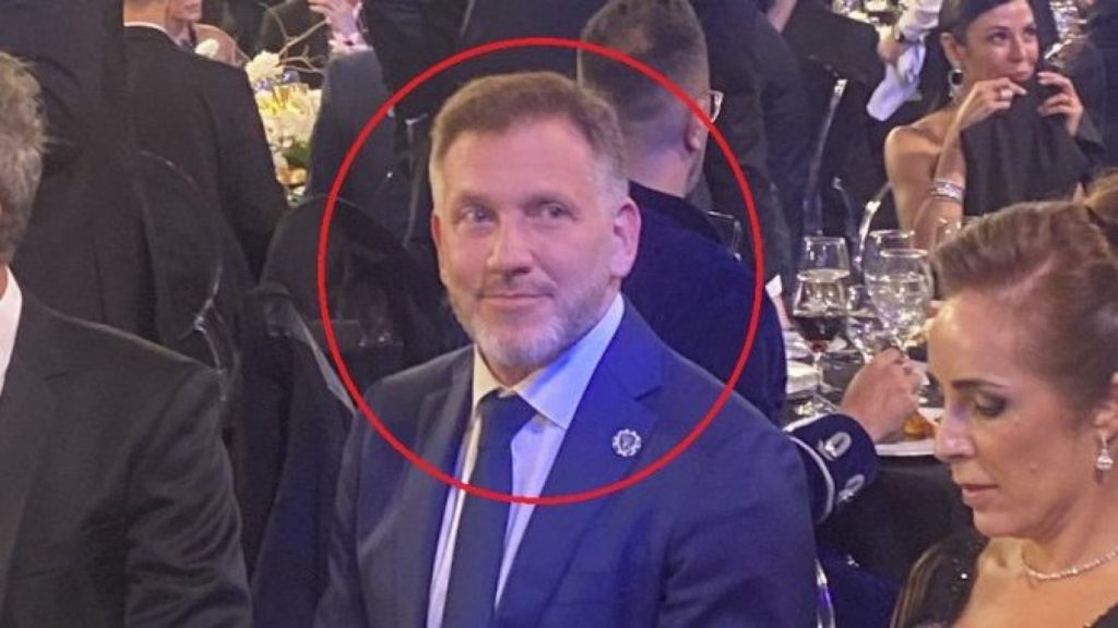 Alejandro Domínguez desata la ira de los hinchas con una polémica imagen