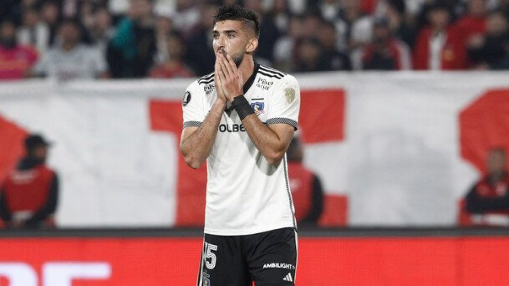 Atento Jorge Almirón: La lista de jugadores que terminan contrato en Colo Colo