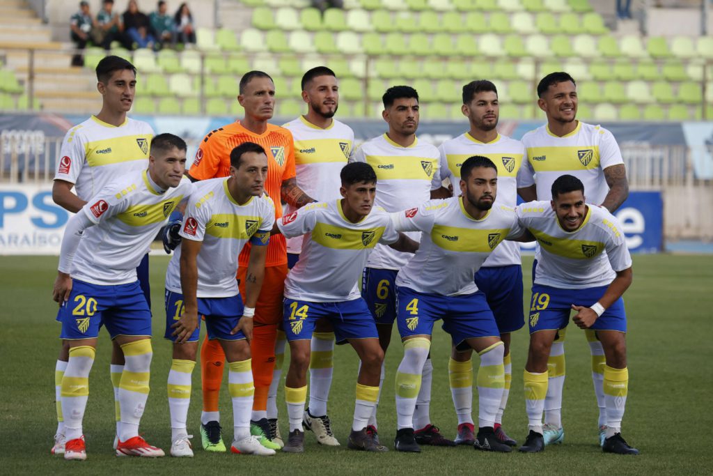 La sanción más grande en la historia del fútbol chileno: Barnechea recibe feroz castigo y le restan 45 puntos