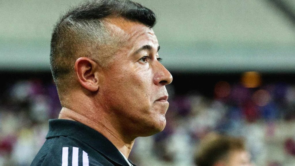 Continuidad Almirón Colo Colo - Almirón tras derrota de Colo Colo en Libertadores: 'Tengo todas las fuerzas