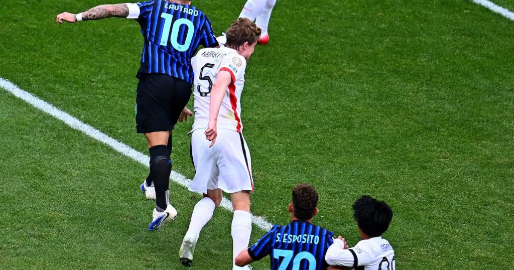 Inter Urawa Mundial Clubes - Inter triunfa dramáticamente sobre Urawa en Mundial de Clubes