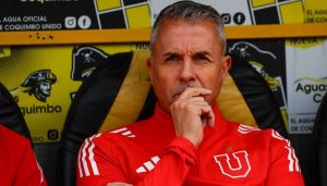Refuerzos Álvarez Universidad Chile - Álvarez prioriza refuerzos de la U para 2025