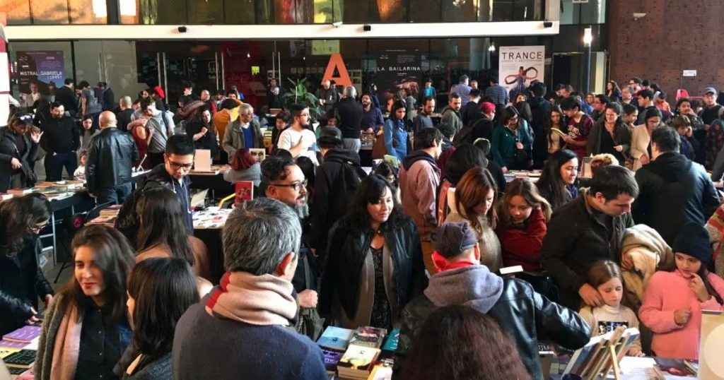 Lluvia de Libros GAM - Lluvia de Libros GAM: El Encuentro Literario del Año 2025