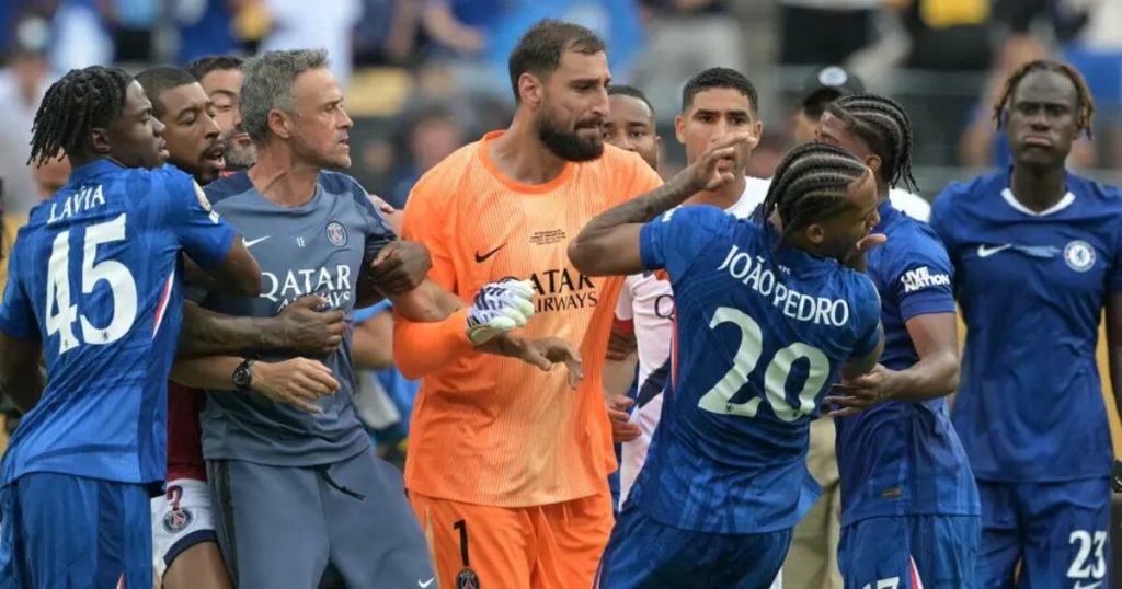 Agresión de Luis Enrique a João Pedro en el Mundial de Clubes - Tensión en el Mundial: Luis Enrique y su polémica agresión verbal