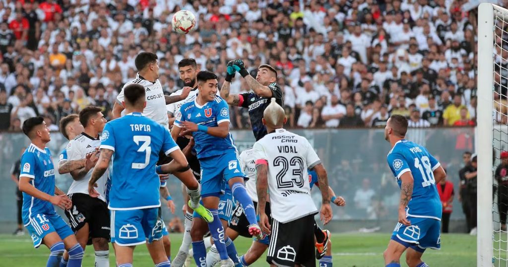 Árbitro del Superclásico entre la Universidad de Chile y Colo Colo - Árbitro Piero Maza dirigirá el emocionante Superclásico en Chile