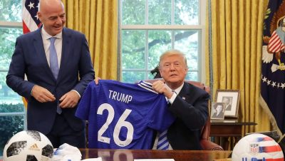 Donald Trump Considera a Pelé Como el Mejor Futbolista de la Historia - Donald Trump nombra a Pelé como el rey del fútbol mundial.