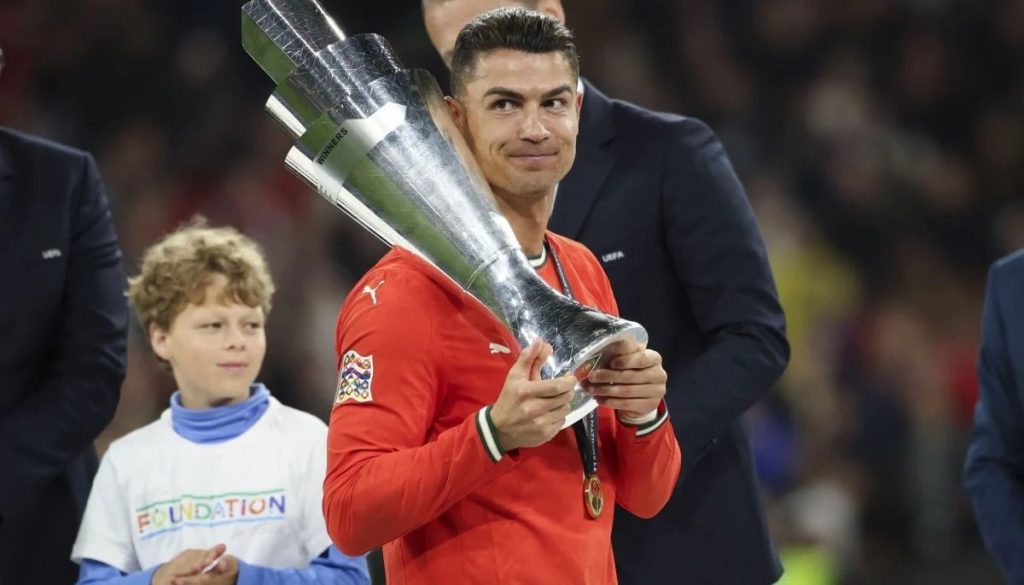 El Club Como Busca Fichar a Cristiano Ronaldo en Italia. - El Club Como de Italia apunta a Cristiano Ronaldo para 2025
