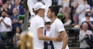 Final de Wimbledon entre Jannik Sinner y Carlos Alcaraz - Sinner y Alcaraz se enfrentan en la épica final de Wimbledon 2025
