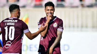 Foto de un Jugador de la Serena con la Camiseta de Colo Colo - Controversia por Foto de Jugador de La Serena con Camiseta de Colo Colo