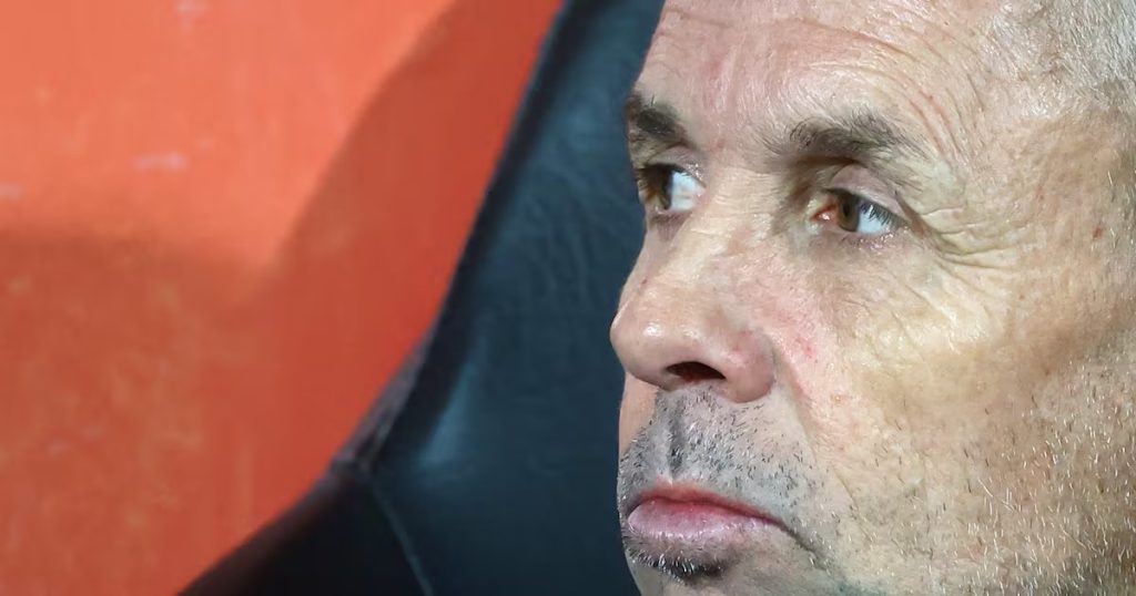 Gustavo Álvarez Habla sobre Eduardo Vargas en la Universidad de Chile - Gustavo Álvarez apuesta por Eduardo Vargas para reforzar a la U.