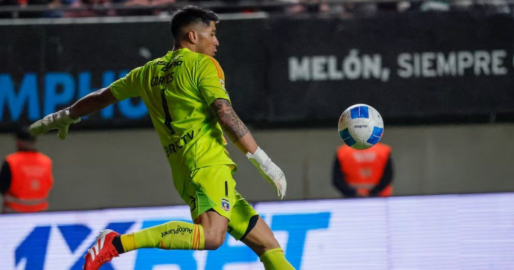 Interés de Peñarol por Brayan Cortés de Colo Colo - Peñarol muestra fuerte interés en Brayan Cortés de Colo Colo