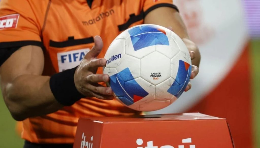 Osses Candidato Arbitraje LaLiga - Enrique Osses: Posible Líder del Arbitraje en LaLiga