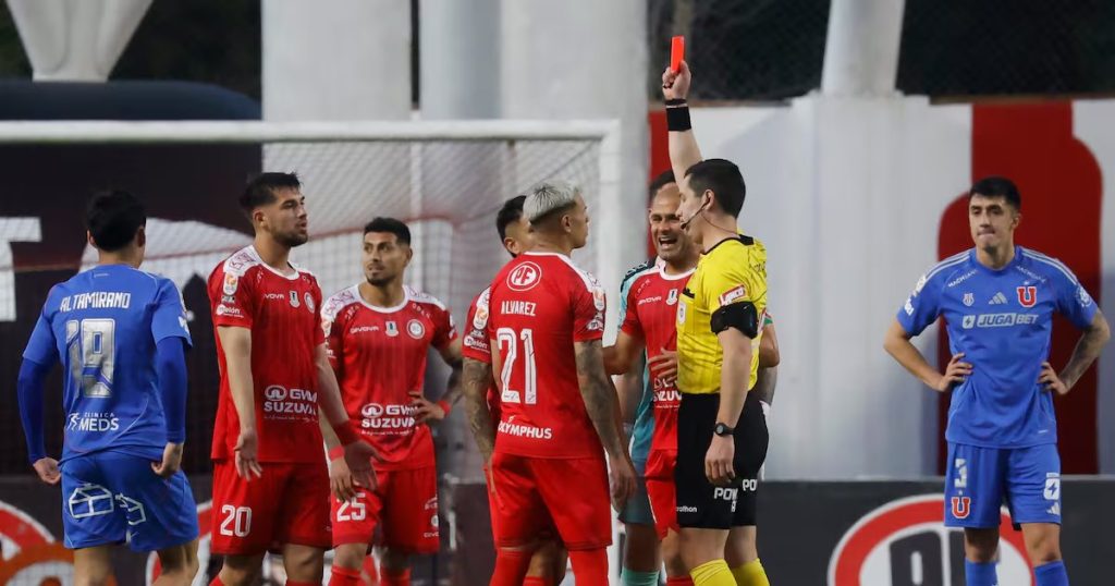Polémica en el Partido entre la Calera y la Universidad de Chile por el VAR - Decisiones del VAR sacuden el duelo entre La Calera y la U