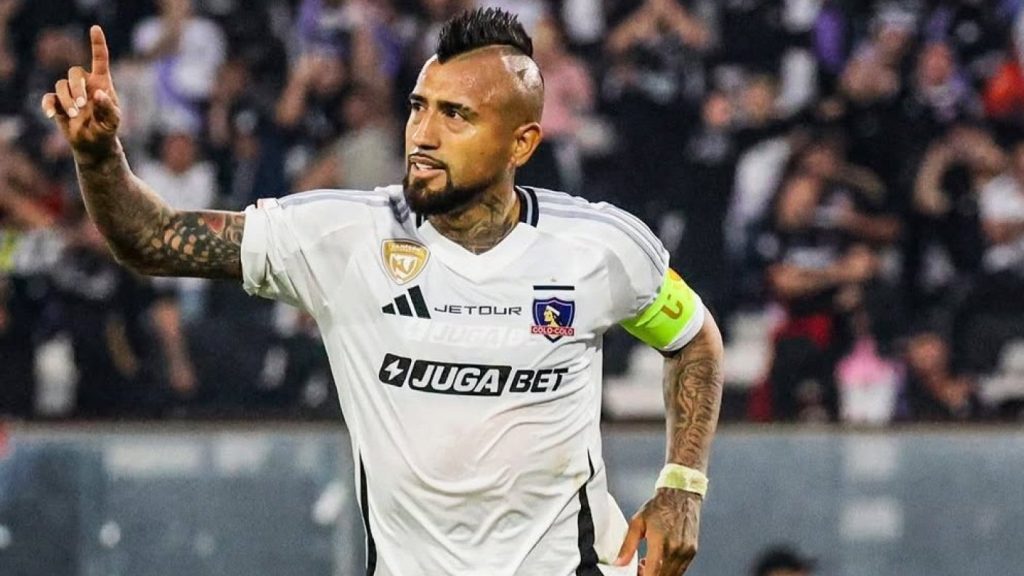 Reacción de Arturo Vidal sobre los Penales a la u en el Superclásico - Arturo Vidal critica el arbitraje en el Superclásico contra la U