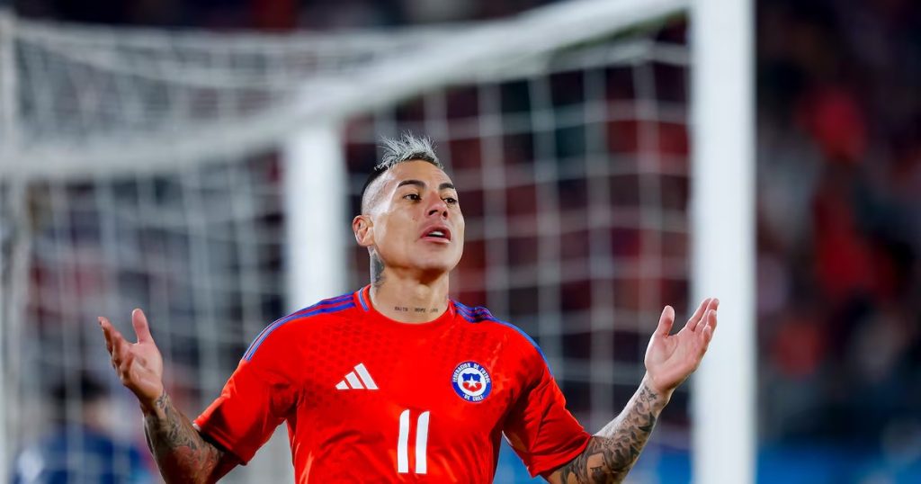 Retorno de Eduardo Vargas a Audax Italiano en Chile - Eduardo Vargas regresa a Chile como refuerzo de Audax Italiano