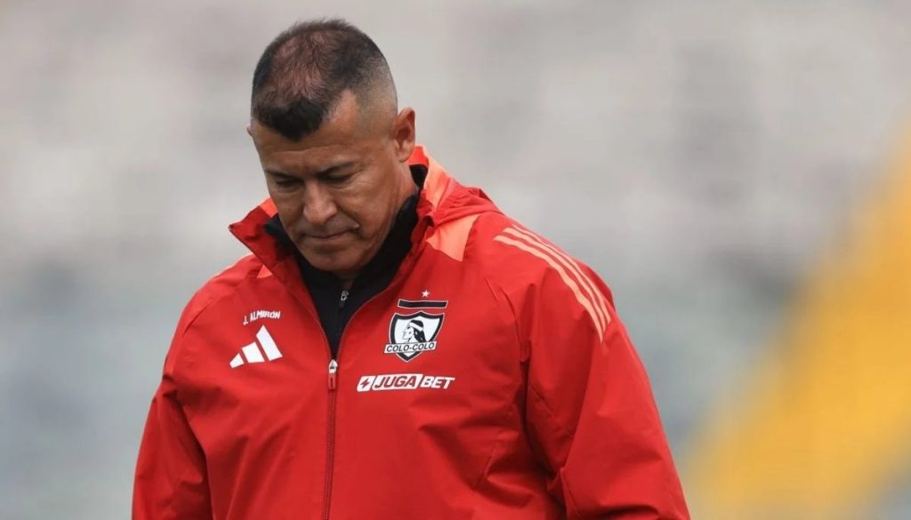 Candidato Favorito para Ser el Nuevo Director Técnico de Colo Colo - ¡Explosión en Macul! El nuevo DT de Colo Colo al rojo vivo.