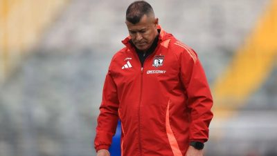 Claudio Baeza Se Convierte en Figura tras el Rechazo de Almirón en Colo Colo - ¡Baeza Brilla en Vélez: El Golpe de Almirón que Sacudió a Colo Colo!