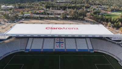 Debut de la Universidad Católica en el Claro Arena - ¡Estadio Claro Arena listo para un regreso histórico!