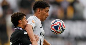 El Fichaje Millonario de Salomón Rodríguez por Colo Colo - Salomón Rodríguez: El fichaje polémico que revolucionó a Colo Colo