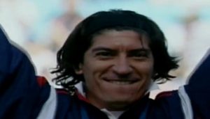Los 10 Golazos de Iván Zamorano con la Roja - ¡Zamorano y sus Golazos: Un Viaje Épico en la Historia!