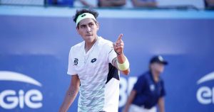 Alejandro Tabilo Avanza en la Clasificación del Masters de Shanghái - Alejandro Tabilo avanza con paso firme en el Masters de Shanghái