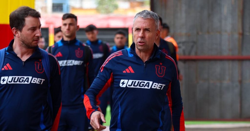 Interés de la Selección Peruana en Gustavo Álvarez - Gustavo Álvarez y el Interés Peruano: Enfoque en la U y su Futuro