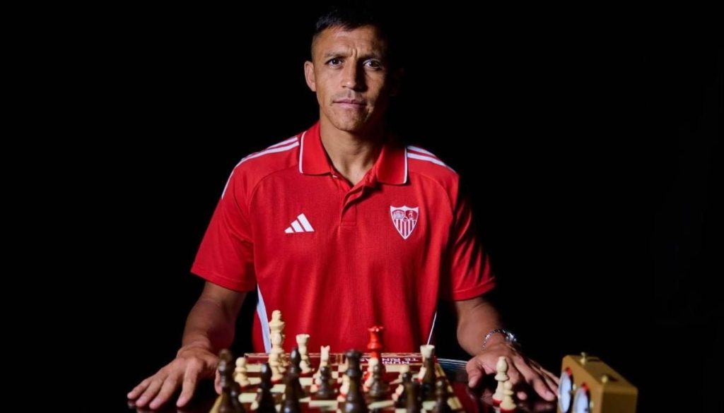 Motivo por el que Alexis Sánchez No Entrenó con el Sevilla - ¡Alexis Sánchez: El Misterioso Inicio en Sevilla que Genera Debate!