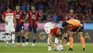 Posible Cambio en la Regla de los Penales en el Fútbol - La UEFA podría eliminar el rebote tras un penal atajado.