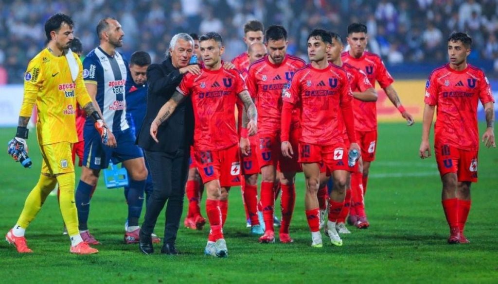 Revancha entre la Universidad de Chile y Alianza Lima en la Copa Sudamericana - Suspenso Total: U. de Chile y Alianza Lima Definen su Futuro en Copa Libertadores