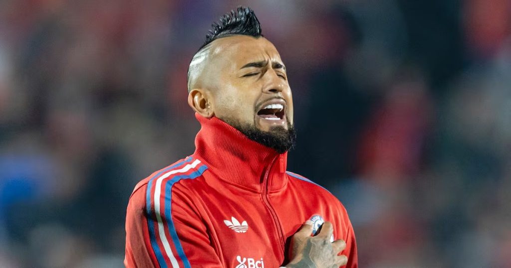 Críticas de Arturo Vidal a Nicolás Córdova en la Selección Chilena - Arturo Vidal critica a Córdova y Pellegrini en la selección chilena.