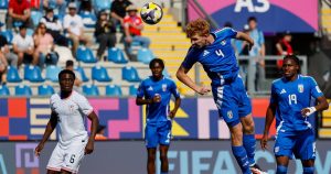 Partido entre Estados Unidos e Italia en Rancagua por el Mundial Sub-20 - Estados Unidos e Italia se enfrentan en un emocionante duelo Sub 20